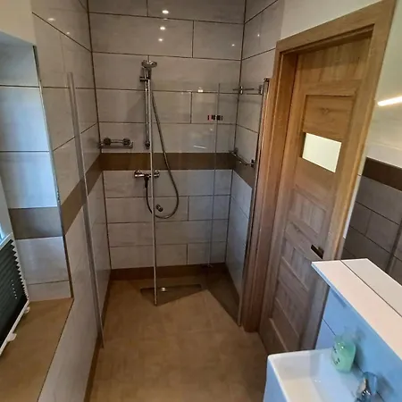 Apartman In Mit Grill Und Garten