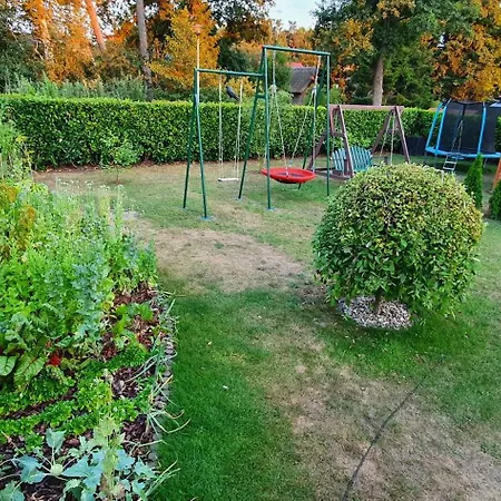 Apartman In Mit Grill Und Garten Żarnowska